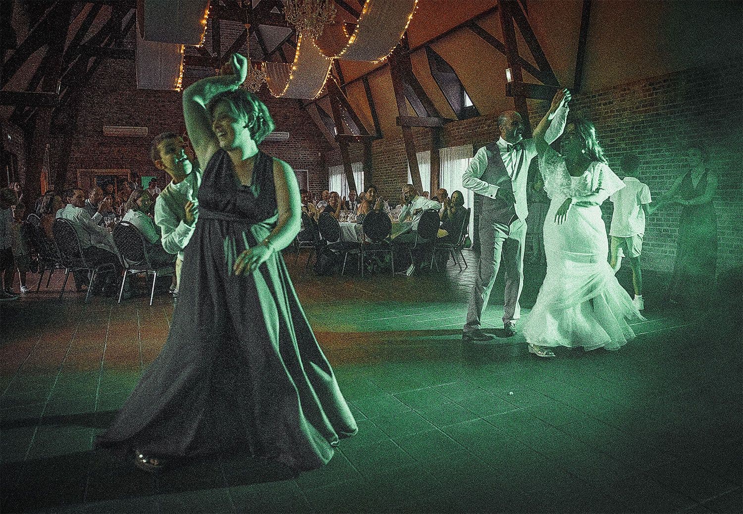 Le Medley Musical : Plusieurs danses en une seule ouverture de bal !